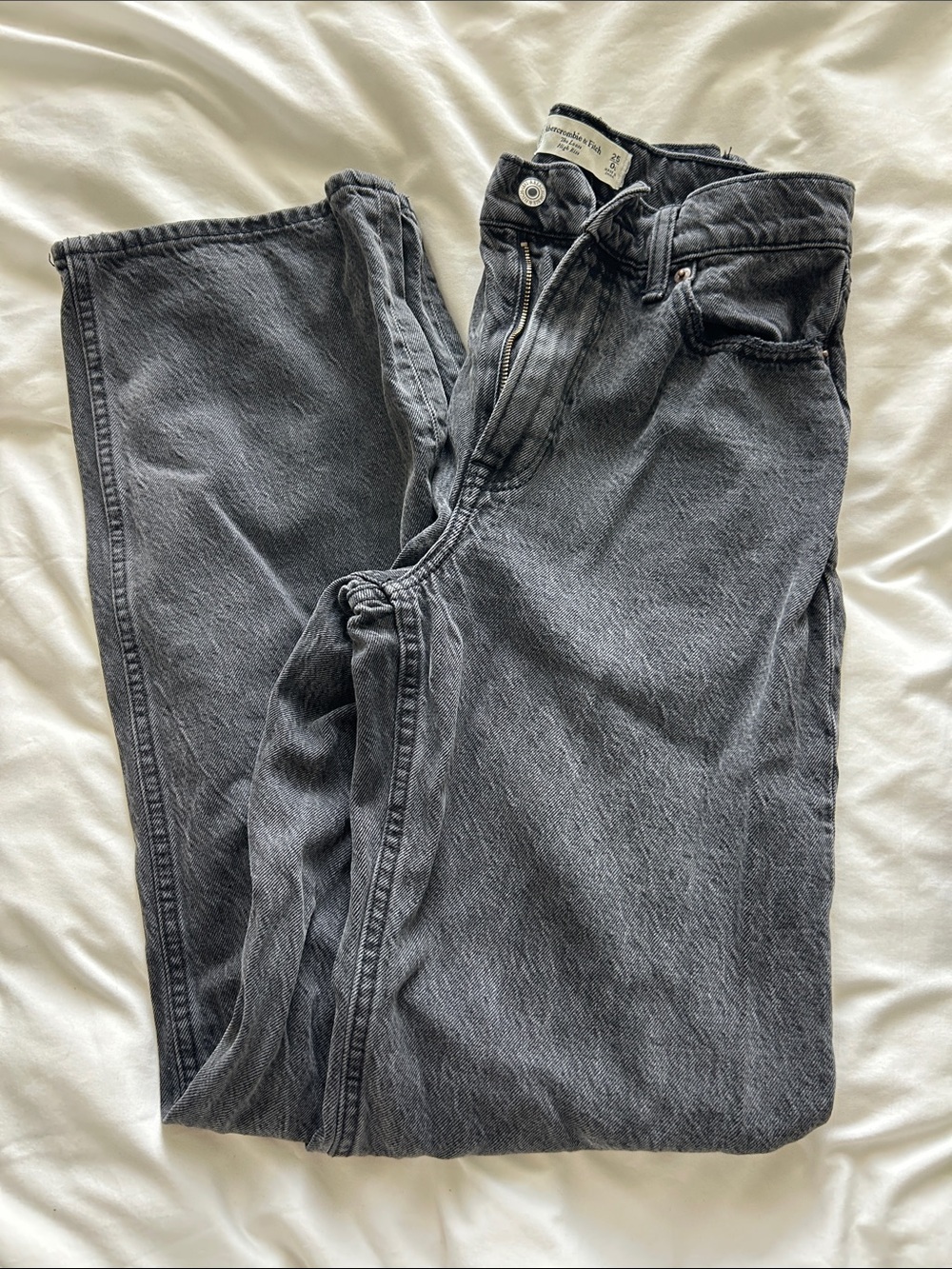 Abercrombie & Fitch The Loose High Rise Jeans